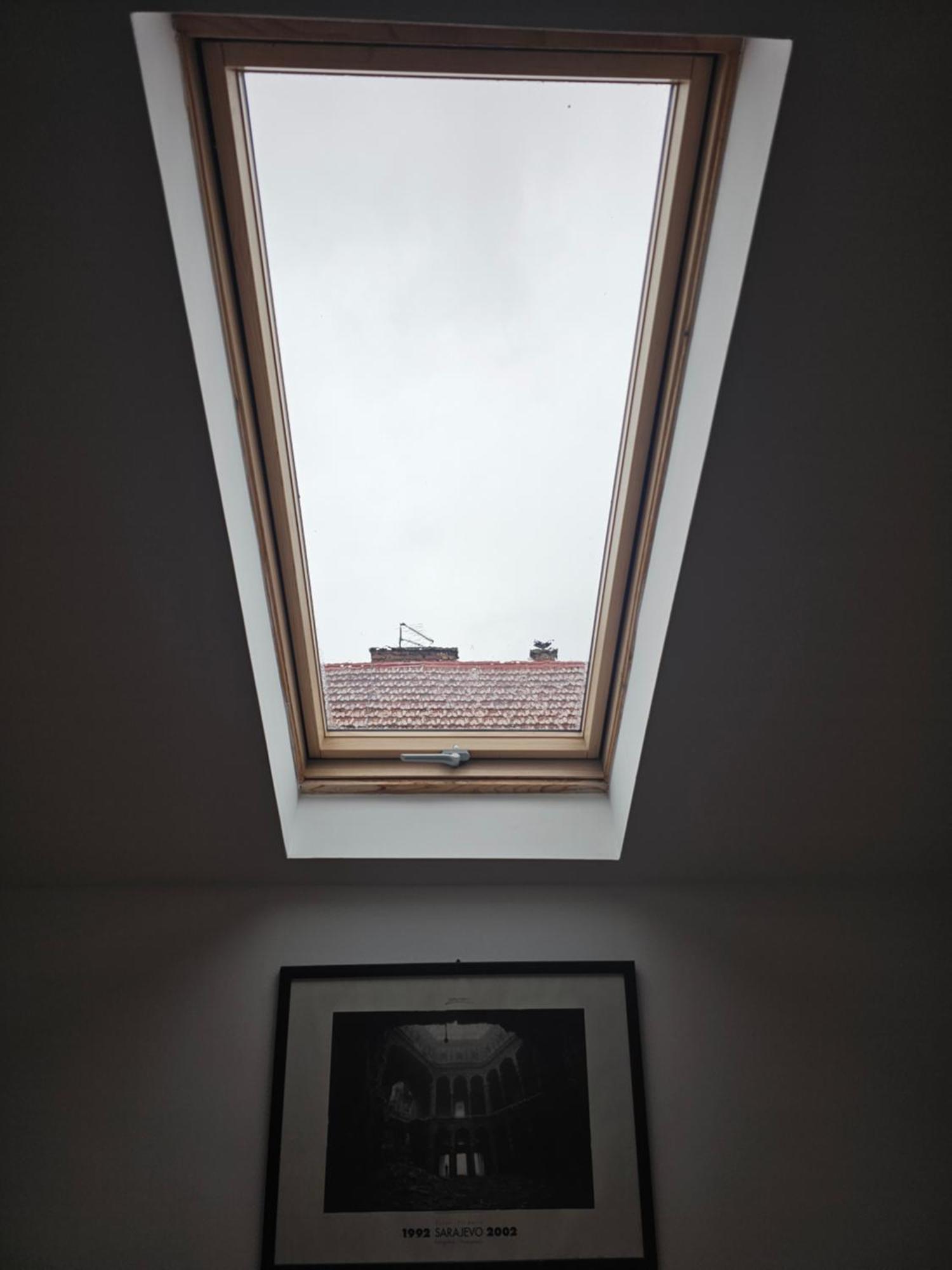 Leopold Chillout Hostel ซาราเยโว ภายนอก รูปภาพ